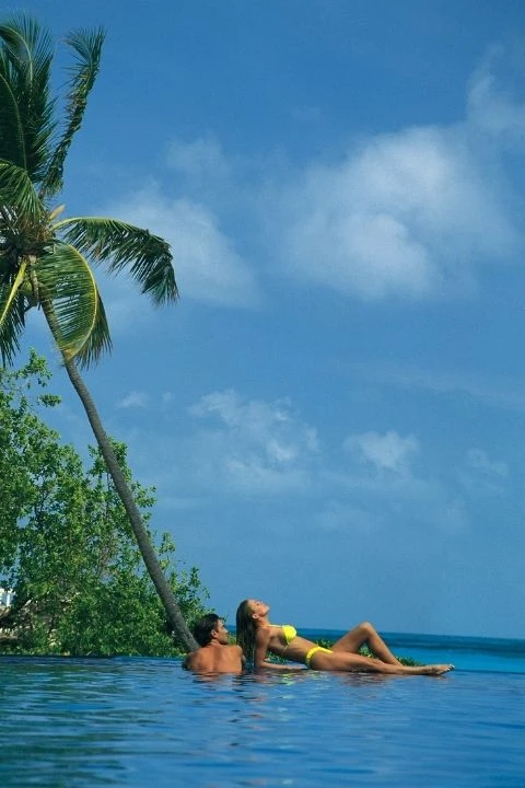 Cancun couples on beach