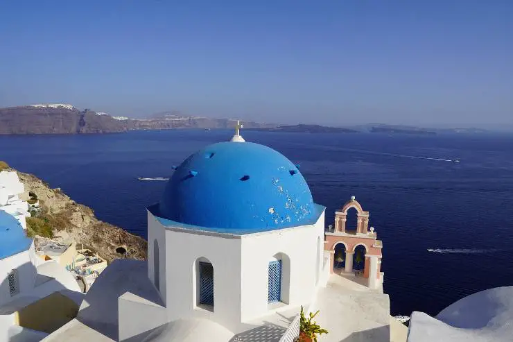 greece travel Santorini or Bali for Honeymoon? An honest comparison to help you choose