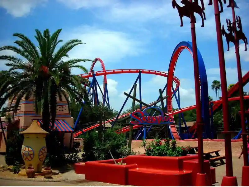 Busch Gardens ride Scorpion