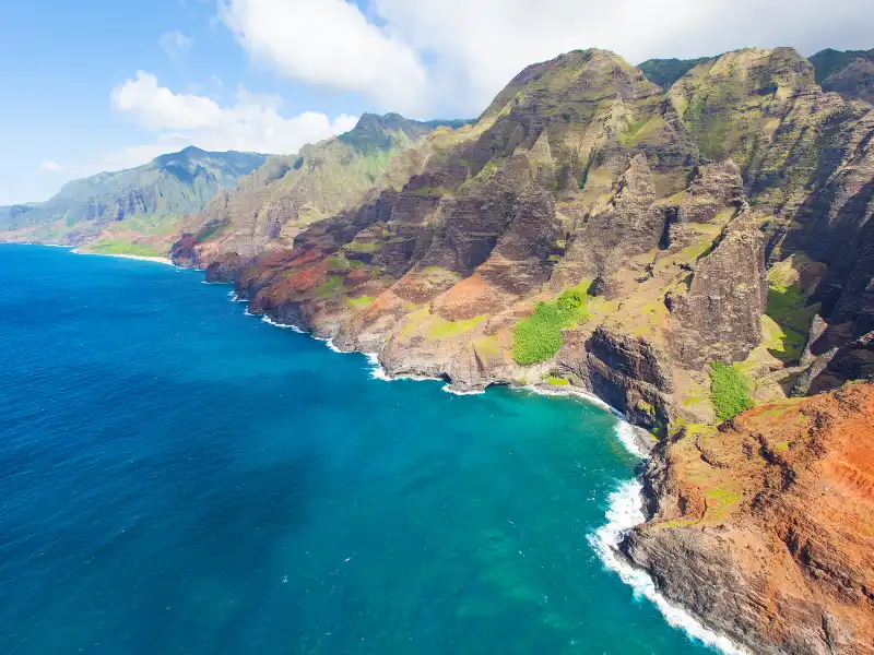 is Kauai safe for tourists?